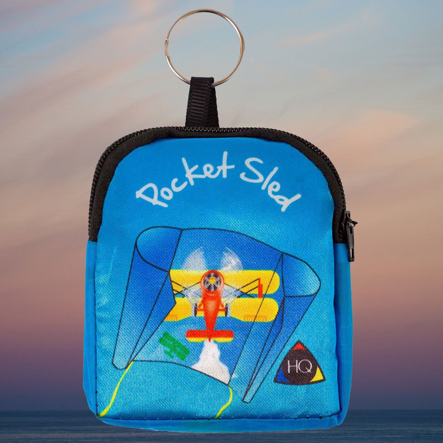 HQ Pocket Sled Kinderdrachen – Stabloser Taschendrachen für Kinder ab 5 Jahren | Leicht zu fliegen & sofort startklar