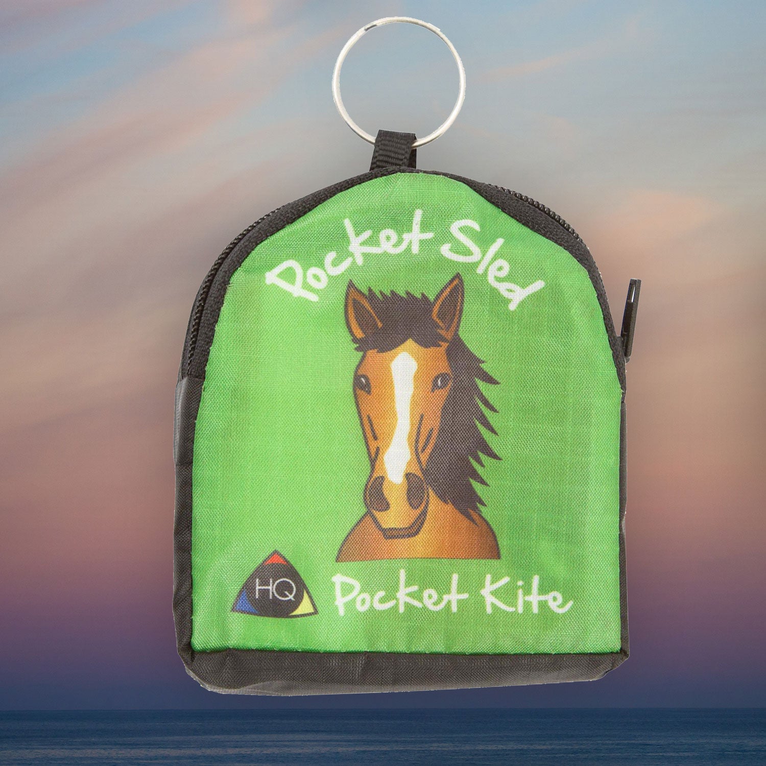 HQ Pocket Sled Kinderdrachen – Stabloser Taschendrachen für Kinder ab 5 Jahren | Leicht zu fliegen & sofort startklar