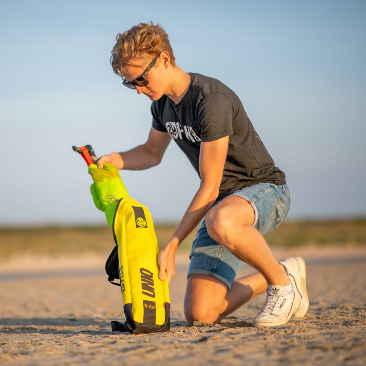 PLKB Uniq TR Trainer Kite | Lenkmatte 2 Leiner mit Bar und Single Skin Lenkdrachen Matte R2F | von Peter Lynn Kites